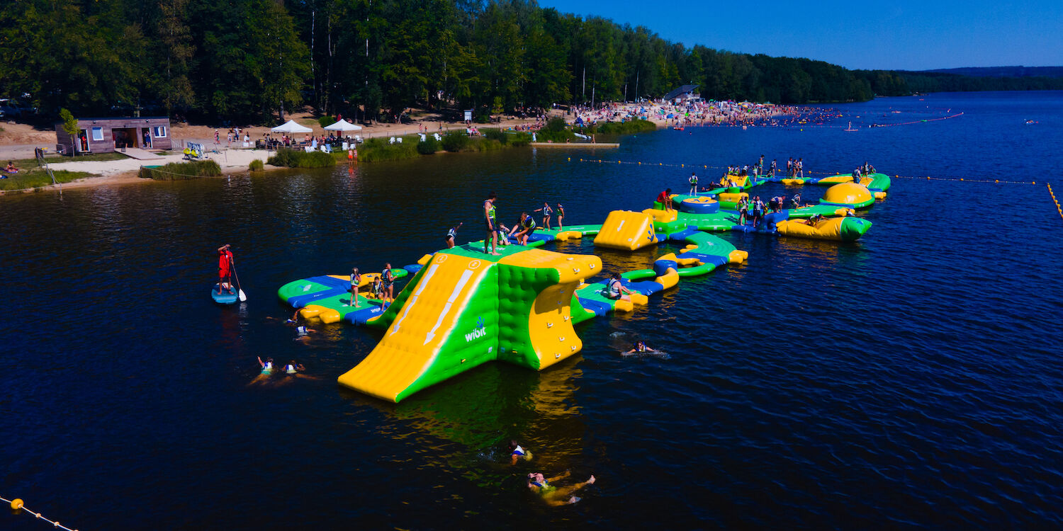Photo aérienne du Wi Splash au lac des Vieilles Forges Photo aérienne du Wi Splash au lac des Vieilles Forges
