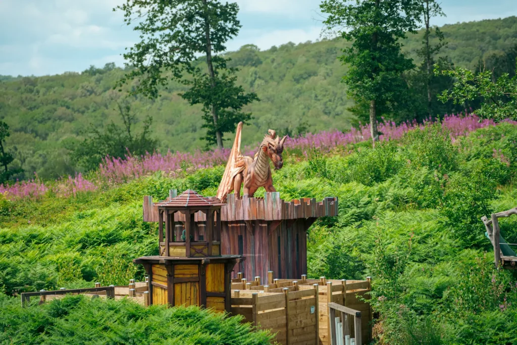 De drakentoren tussen het wilgenroosje